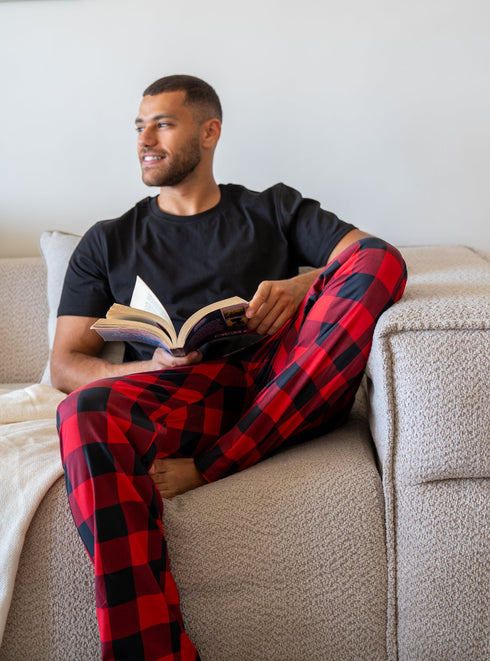 Men Summer Pajama Set Black T-shirt +Black X Red Checkered Pants
